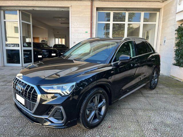 AUDI Q3 2.0 TDI 150 S tronic S line edition