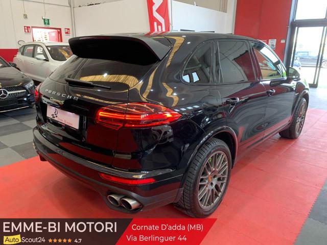 PORSCHE Cayenne 3.0 S E-Hybrid km