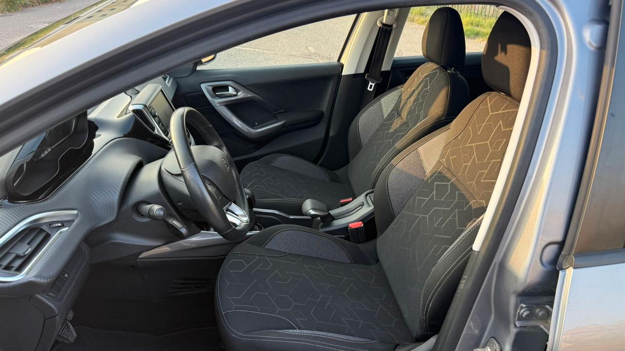 Peugeot 2008 BlueHDi 100 1.5 TDI Active