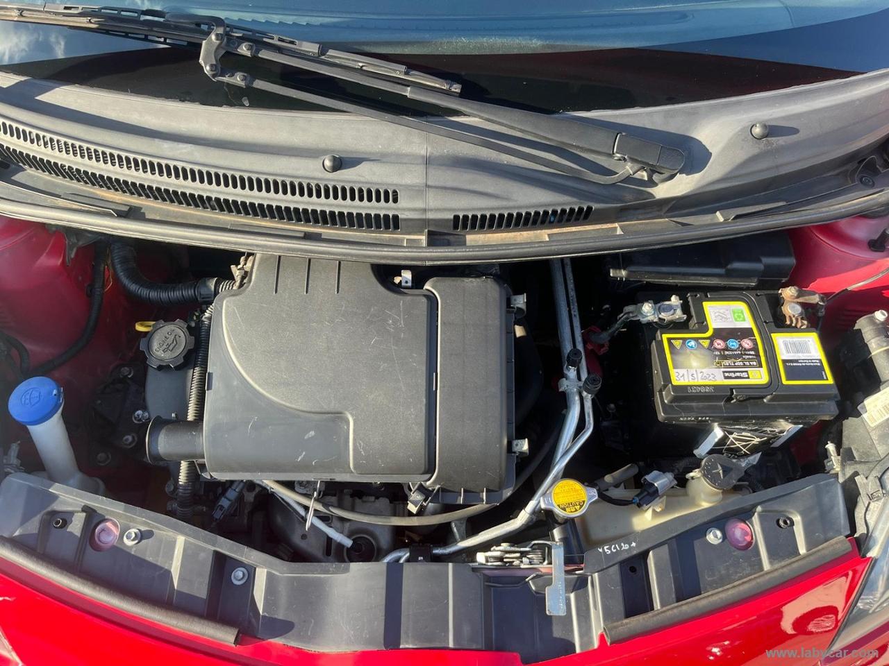 TOYOTA Aygo 1.0 VVT-i 5p. Sol Connect PER NEOPATENTATI