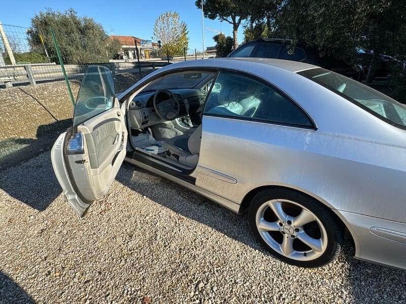 Mercedes-Benz CLK CLK Coupe 270 cdi Elegance