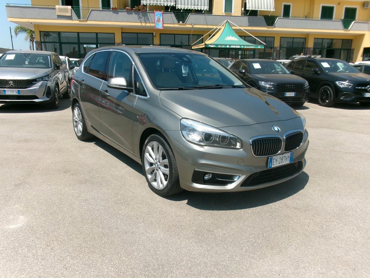 BMW 218 D 2.0 150CV ACTIVE TOURER LUXURY AUTOMATICA/NAVI/PDC 127000 KM