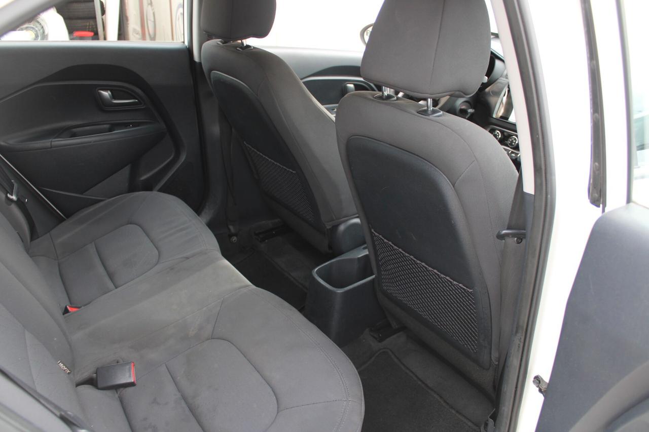 Kia Rio 1.1 CRDi WGT 5p. LX