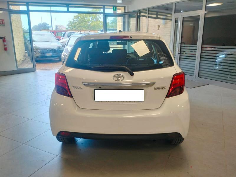 Toyota Yaris 5 Porte Yaris 5p 1.0 Cerchi Camera