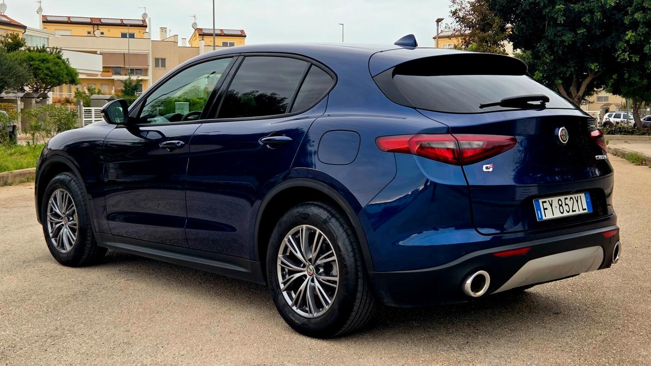 Alfa Romeo Stelvio 2.2 Turbodiesel 190 CV AT8 Q4 Business