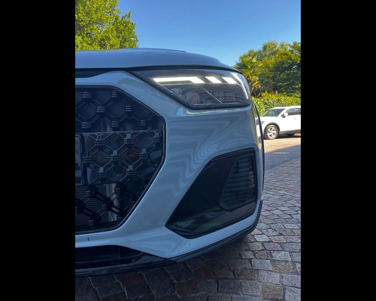 AUDI A1 ALLSTREET 30 TFSI IDENTITY CONTRAST