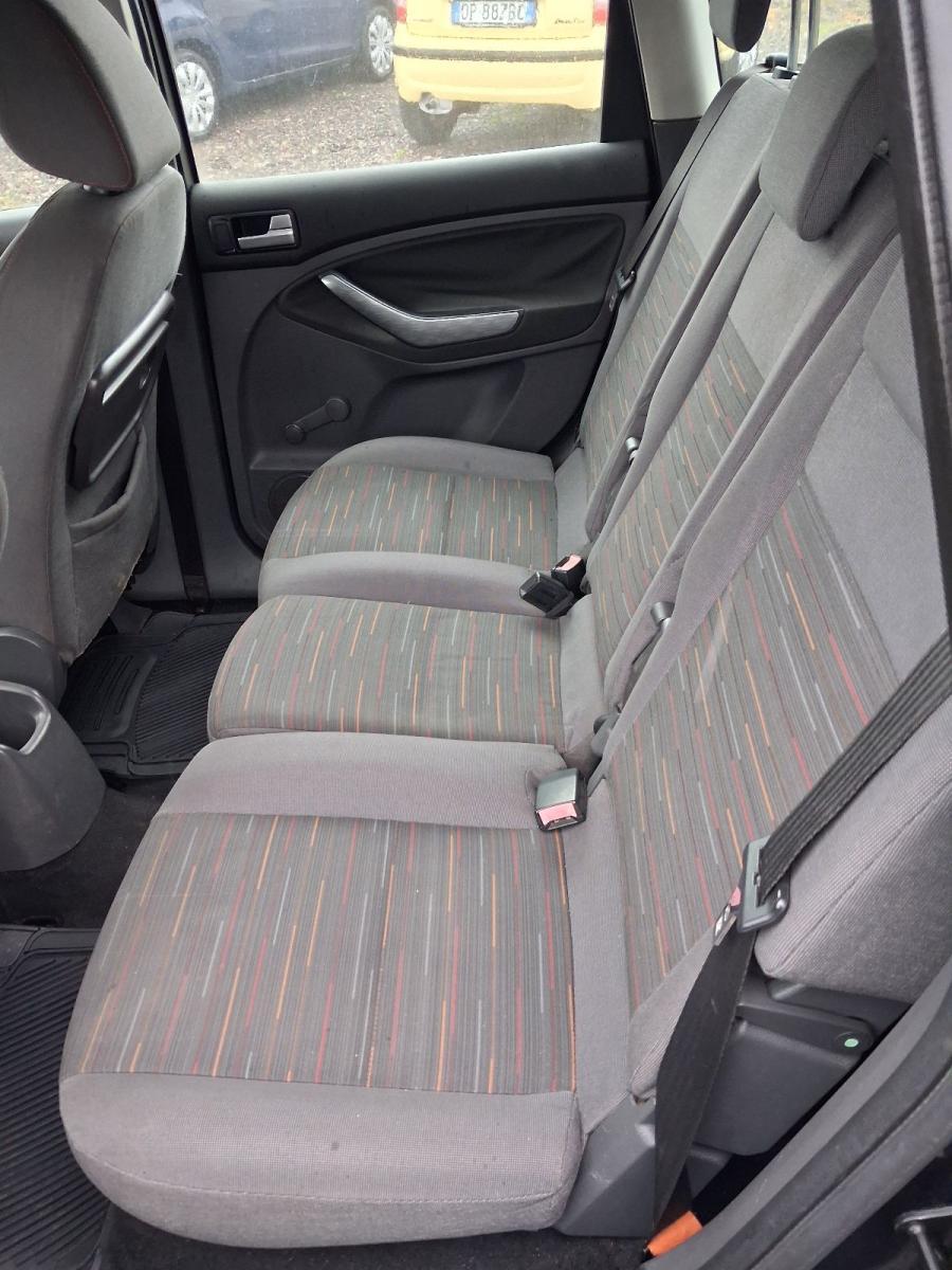 FORD - C-Max - 1.8 Titanium
