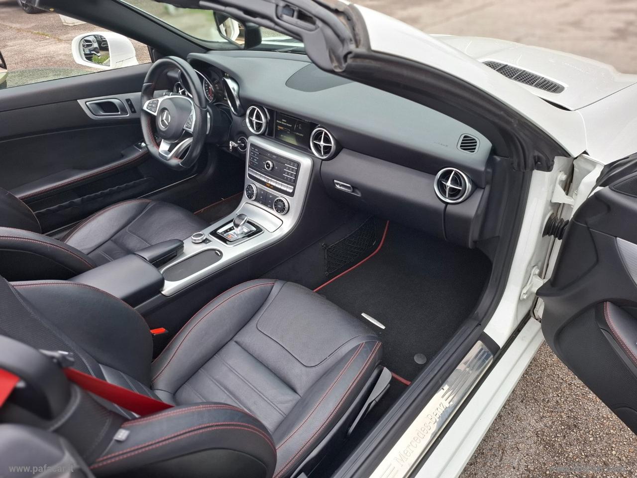MERCEDES-BENZ SLC 250 d AMG line