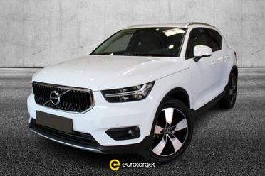 VOLVO XC40 D3 Geartronic Momentum Pro