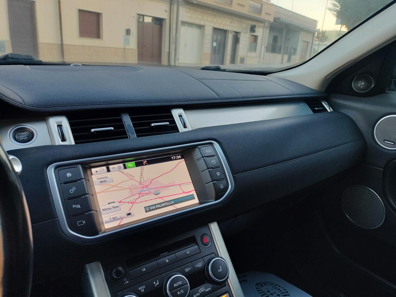 Land Rover Range Evoque 2.0 TD4 180 CV 5p. Autobiography