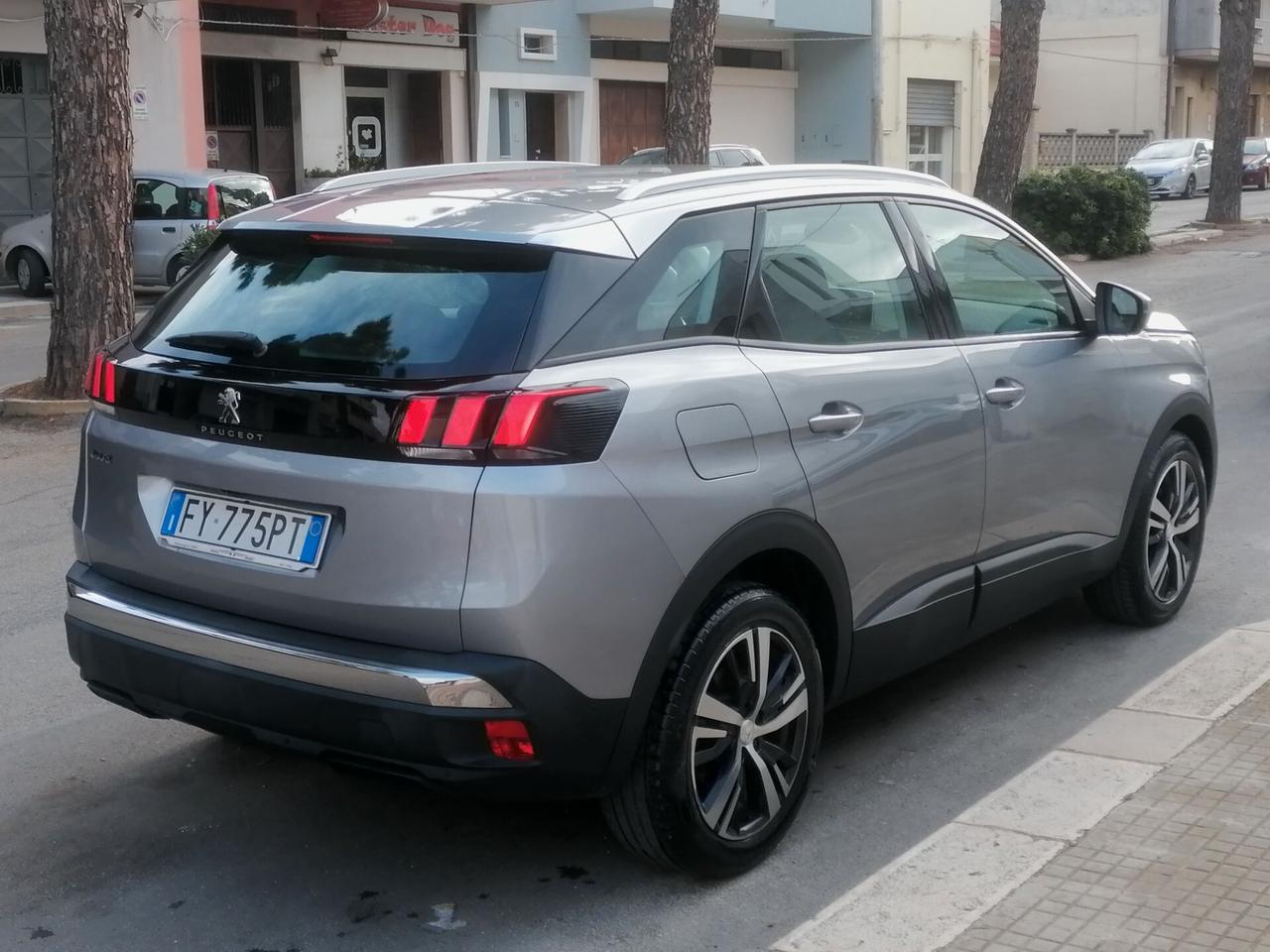 Peugeot 3008 BlueHDi 130 EAT8 *Allure FULL OPTIONAL*