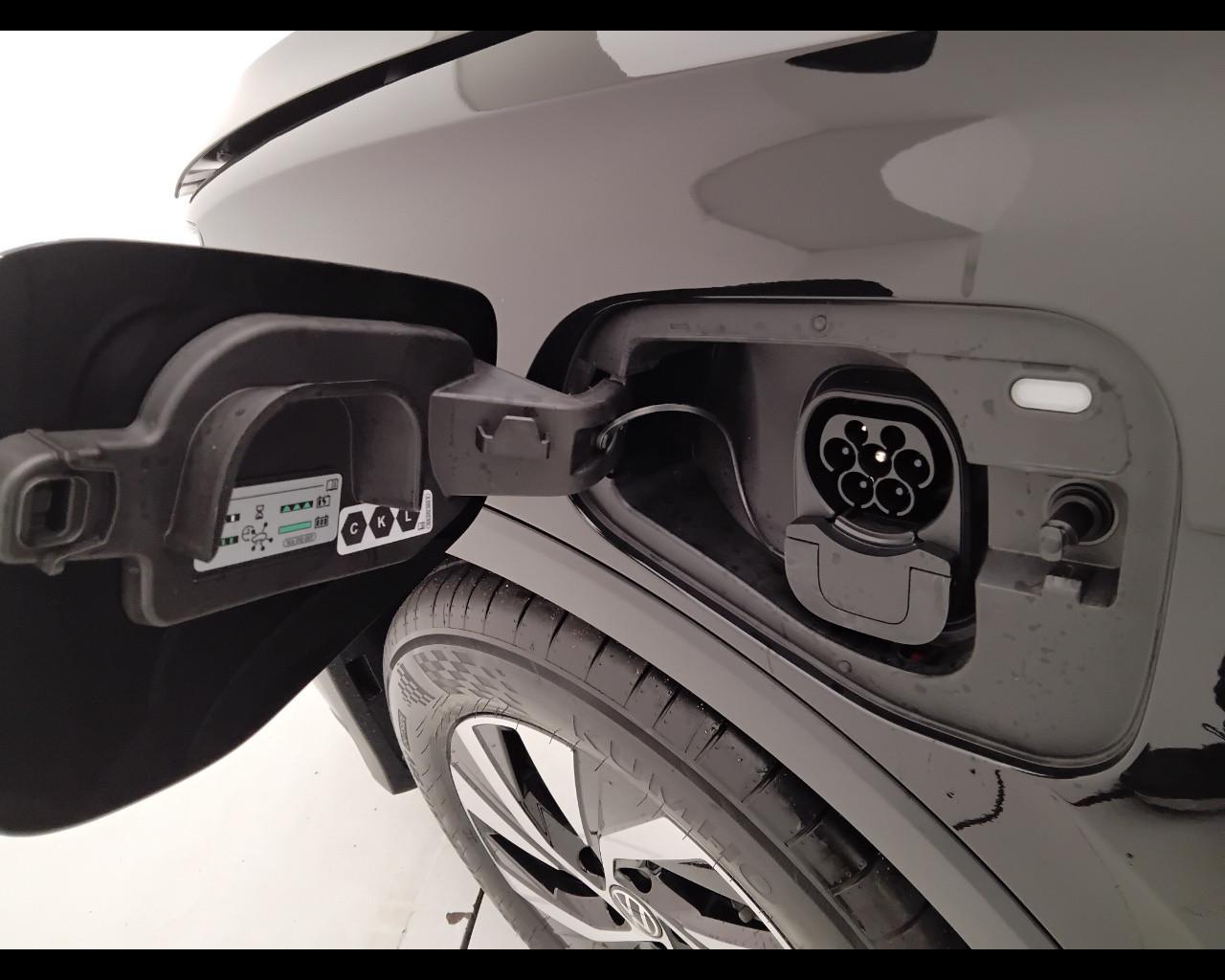 VOLKSWAGEN Tiguan III 2024 - Tiguan 1.5 tsi ehybrid Edition Plus 204cv dsg