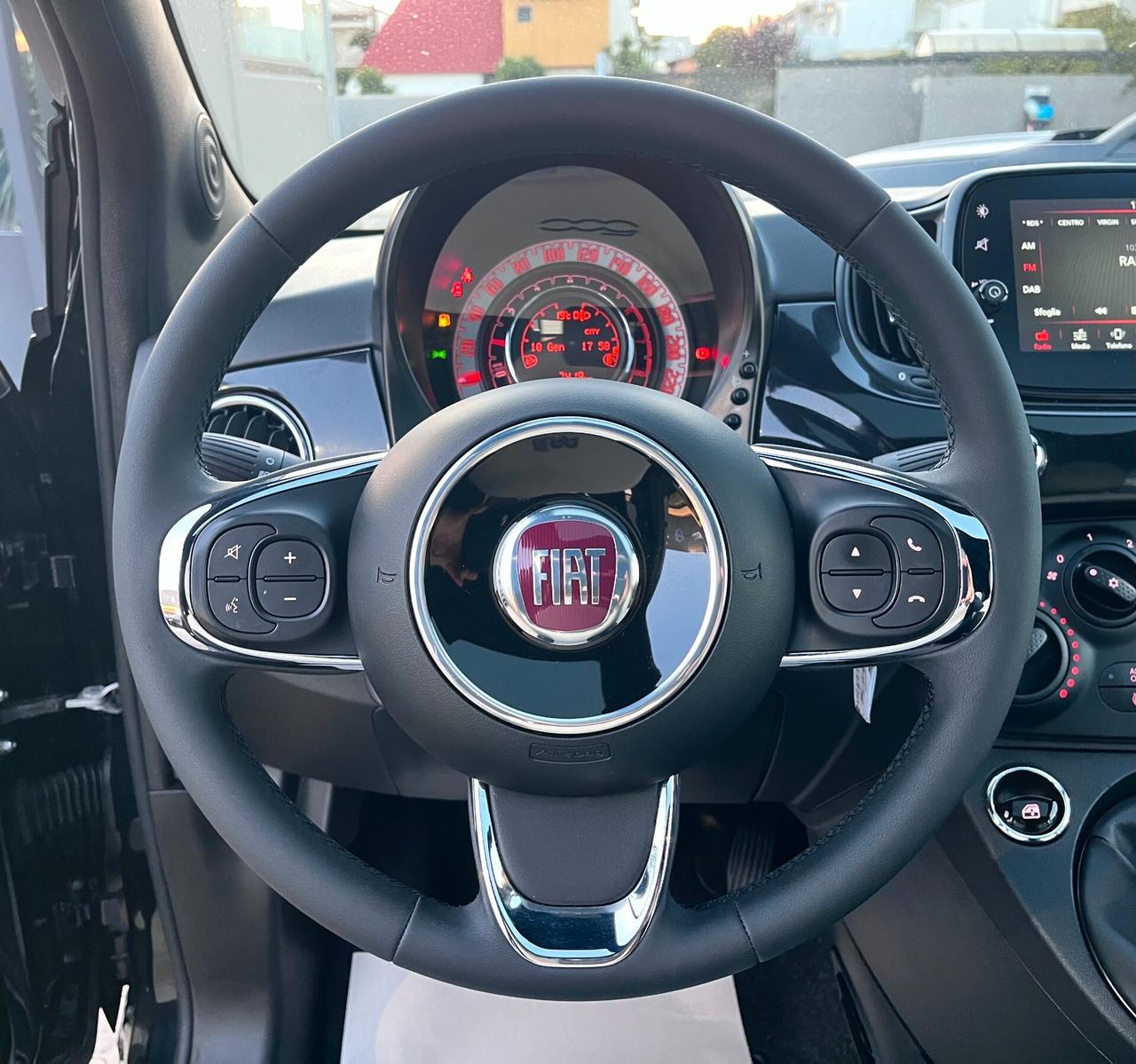 Fiat 500 1.0 Hybrid Dolcevita