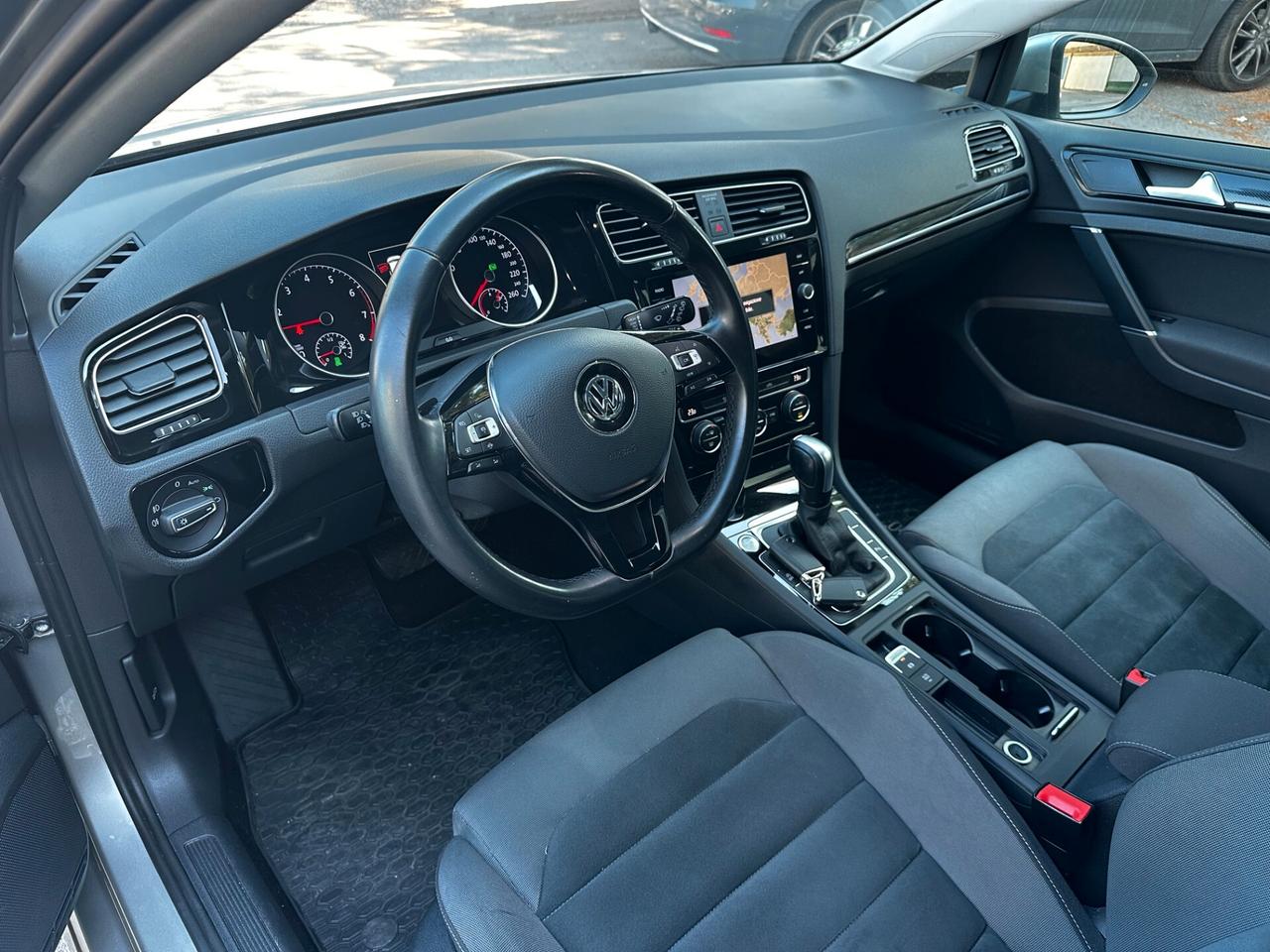 Volkswagen Golf 1.5 TGI DSG 5p. Executive BlueMotion Technology