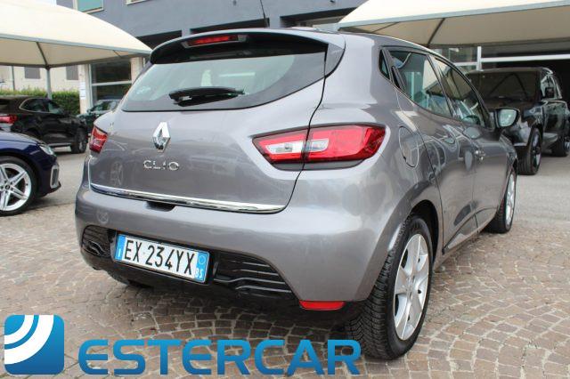 RENAULT Clio 1.2 75CV 5 porte Live