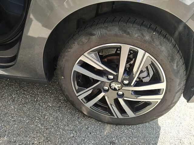Peugeot 208 1.2 PureTech 100cv EAT8 ALLURE NAVI USATO