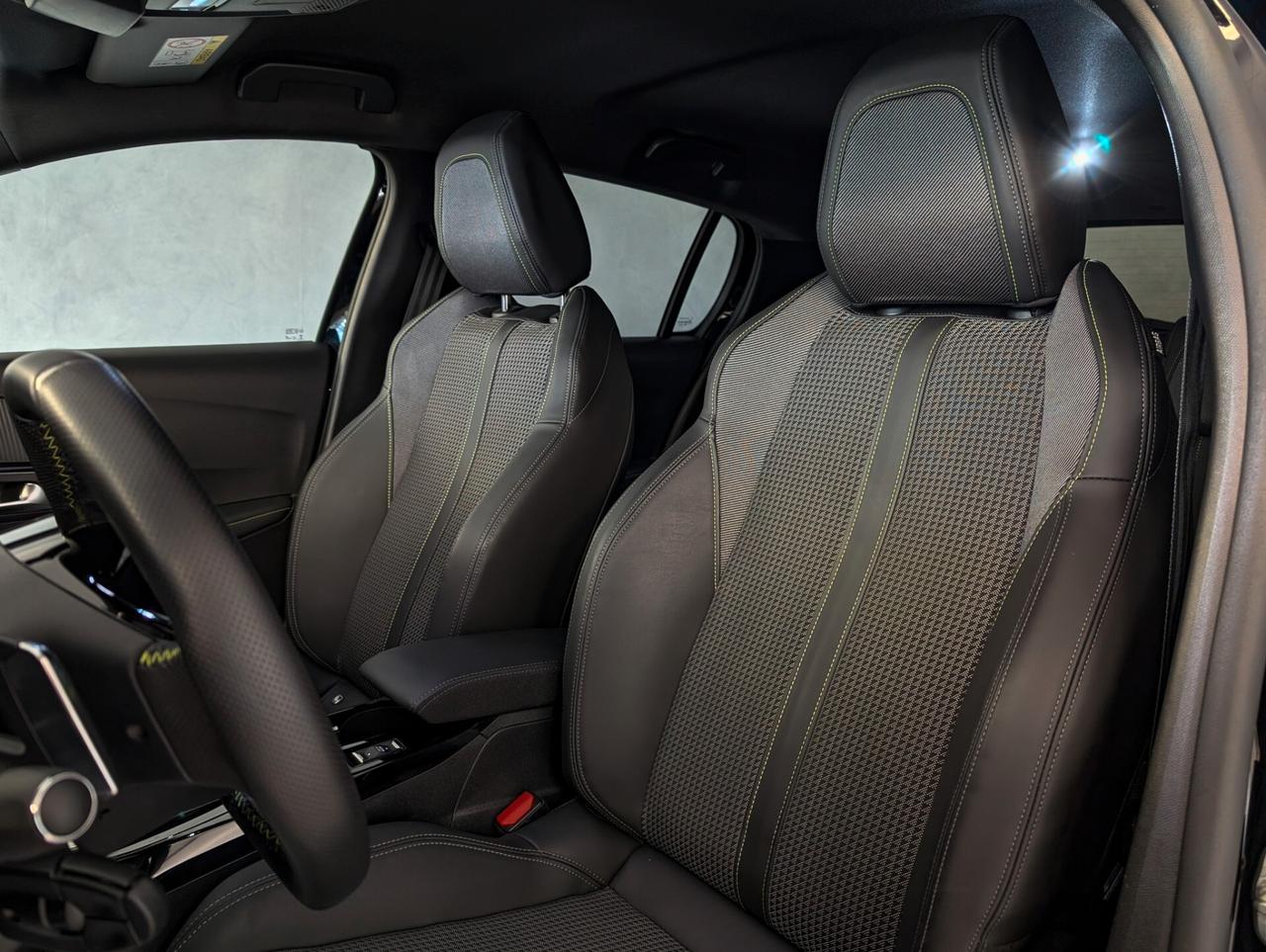 PEUGEOT 208 PURETECH 130 CV EAT8 5 PORTE GT