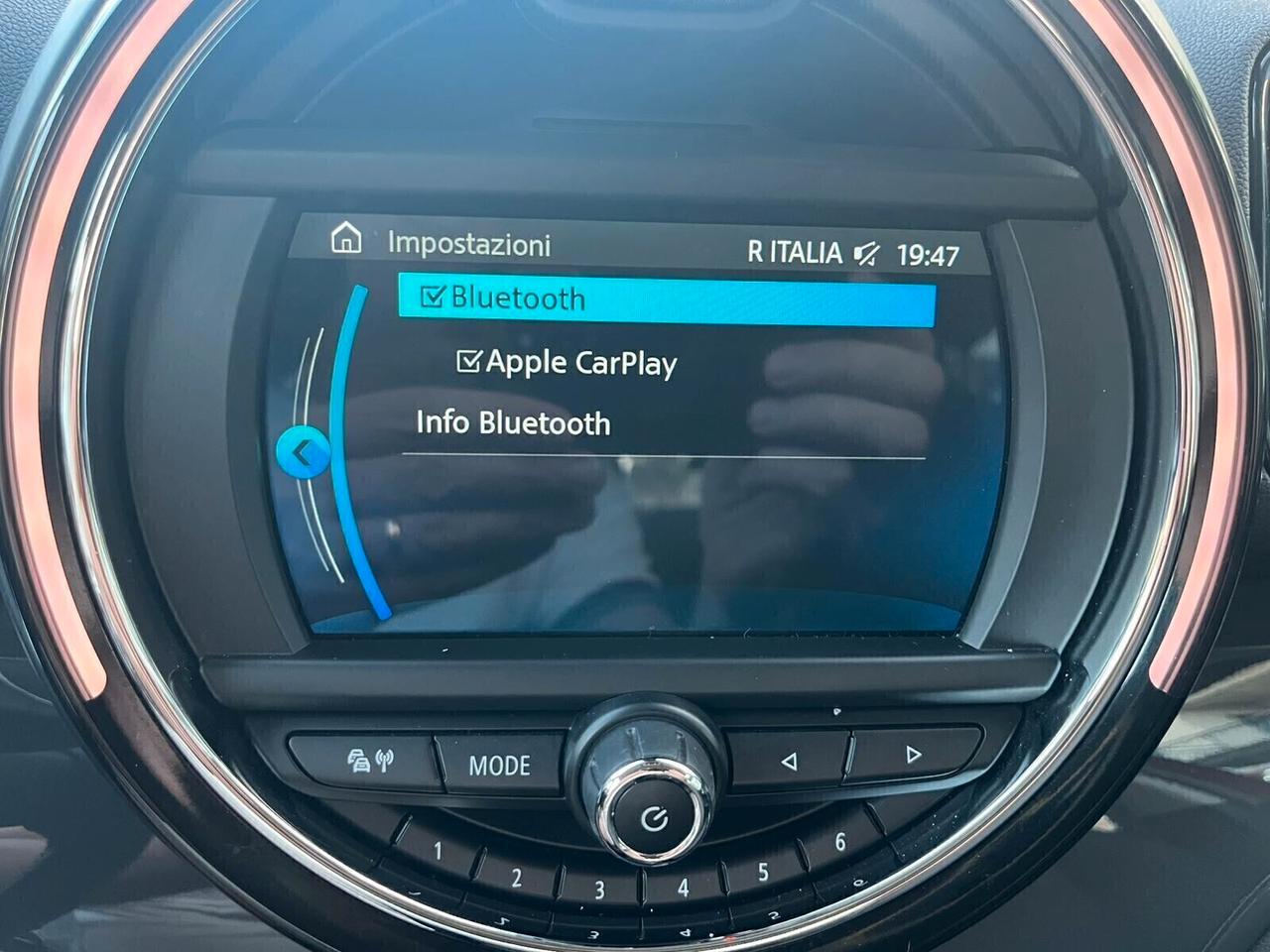 Mini Cooper D Countryman 2.0 D Business BI-COLOR