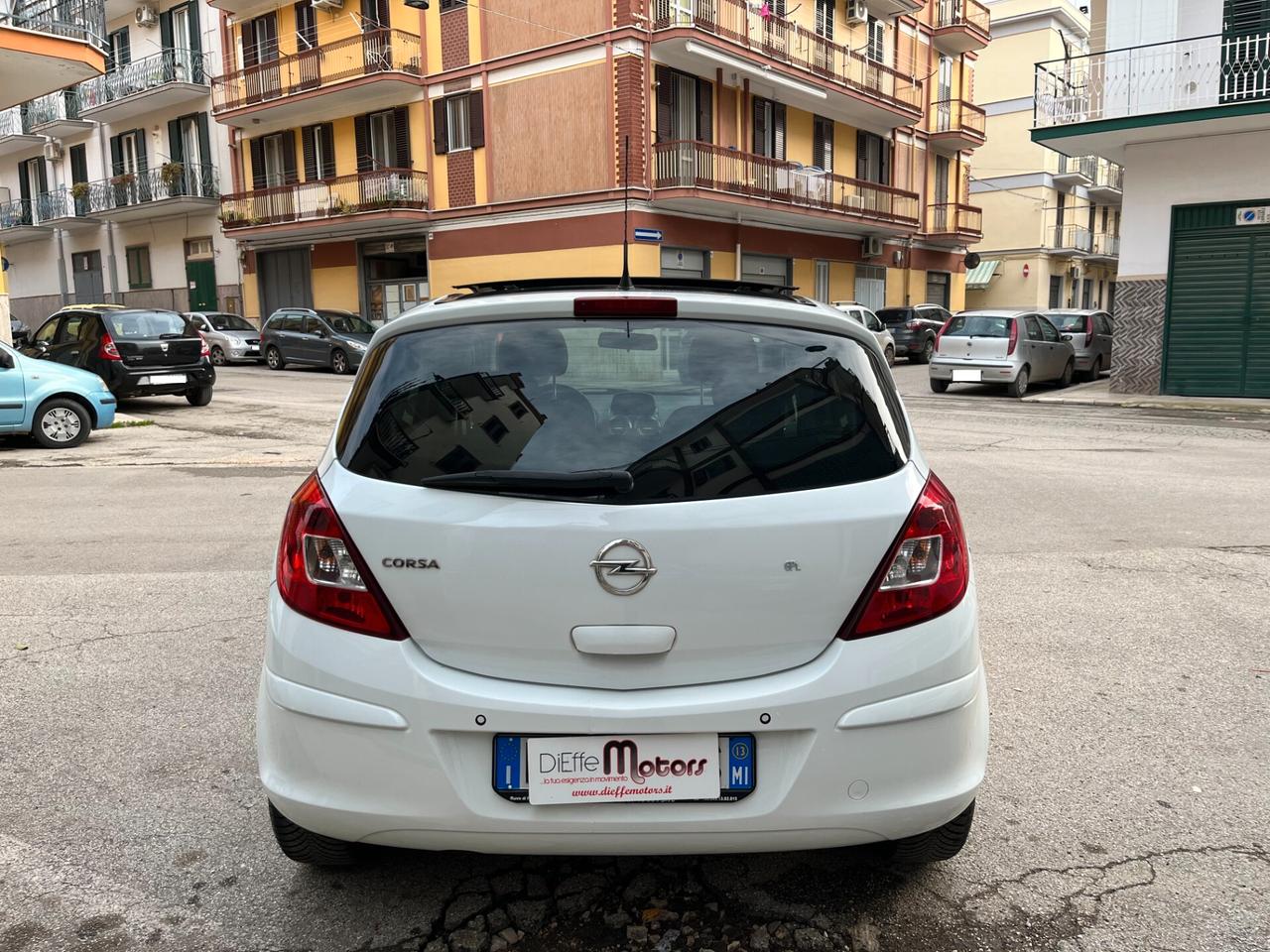 Opel Corsa 1.2 85CV 5 porte GPL-TECH Edition