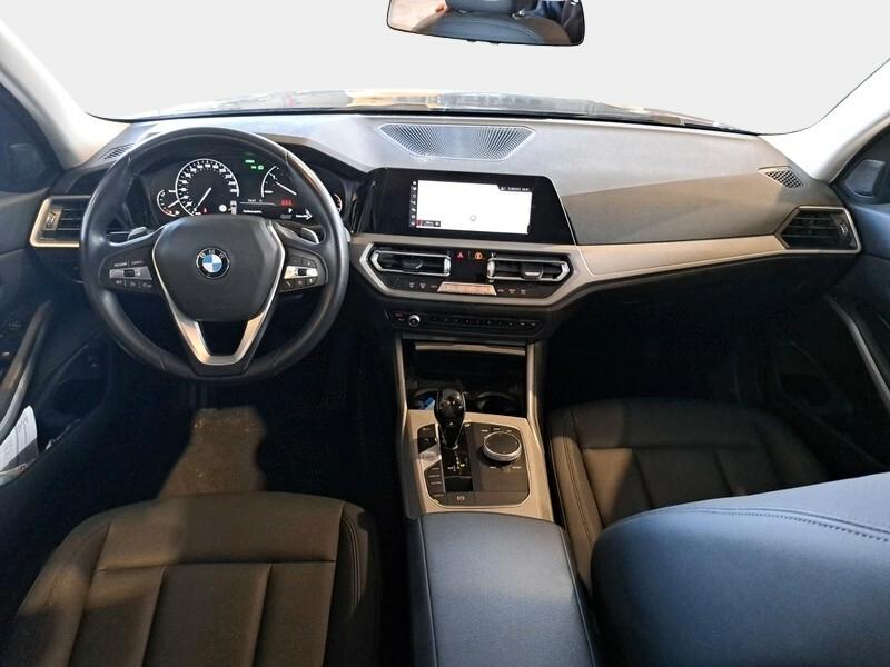 BMW 320 MH48V Business Advantage Autom. Touring