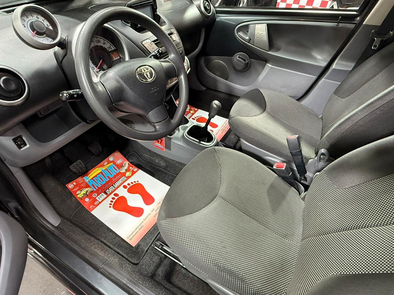 Toyota Aygo 1.0 68cv Connect - 2011