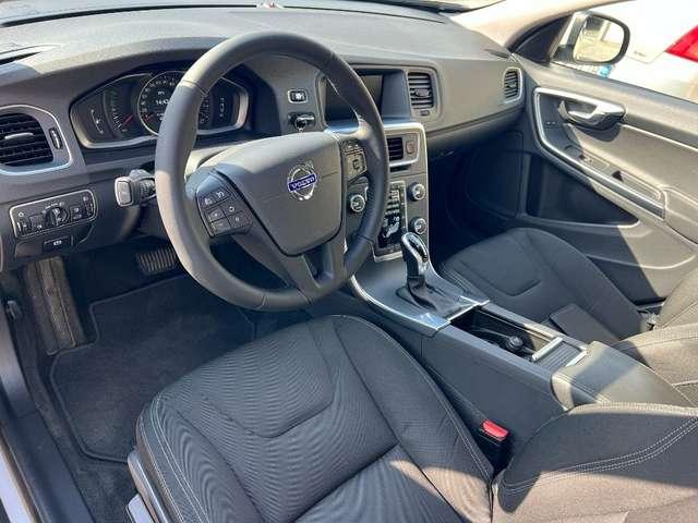 Volvo V60 D2 Geartronic