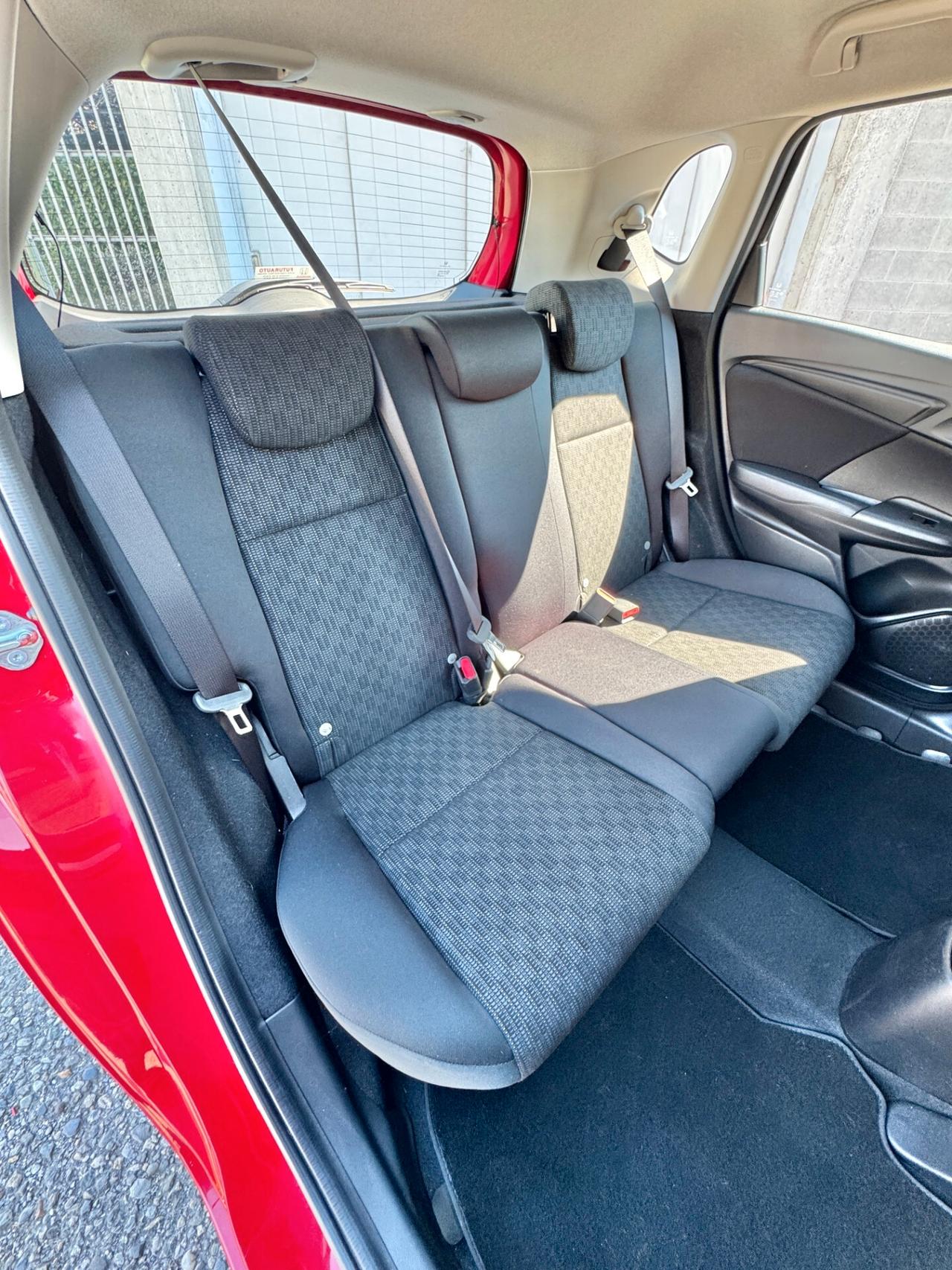 Honda Jazz 1.3 Benz E6 *SOLO 23.500 km Pari al NUOVO*