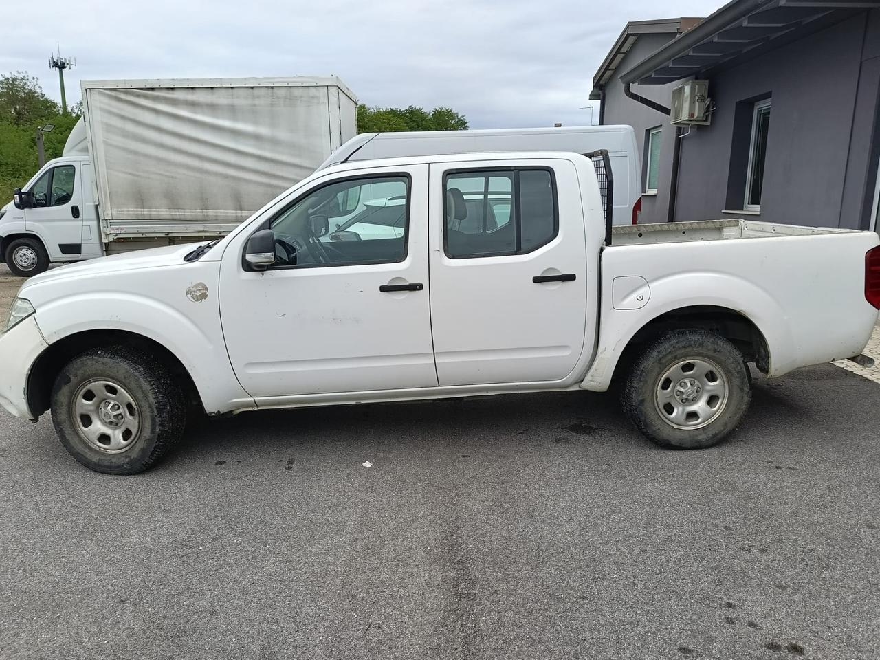 Nissan Navara 2.5 dCi 190CV 2 porte King Cab XE