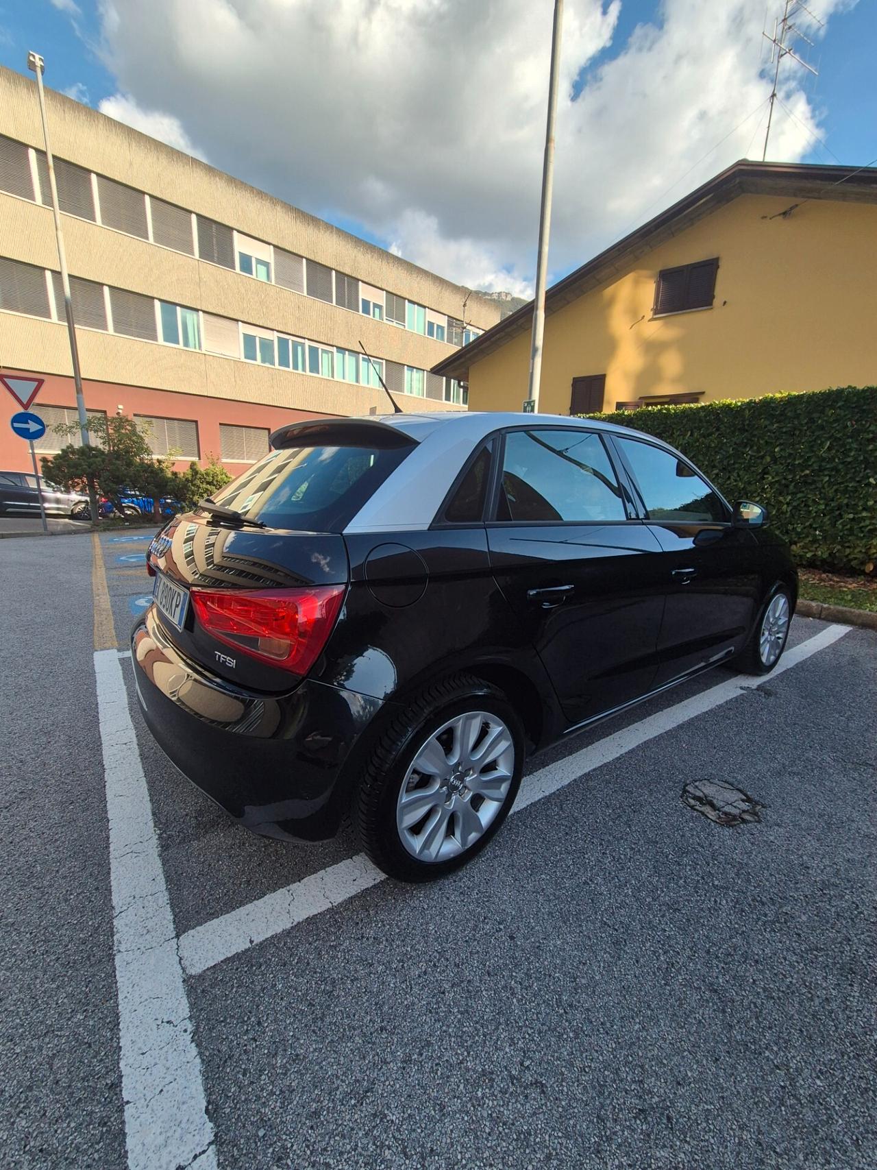 Audi A1 SPB 1.2 TFSI Ambition neo patentati