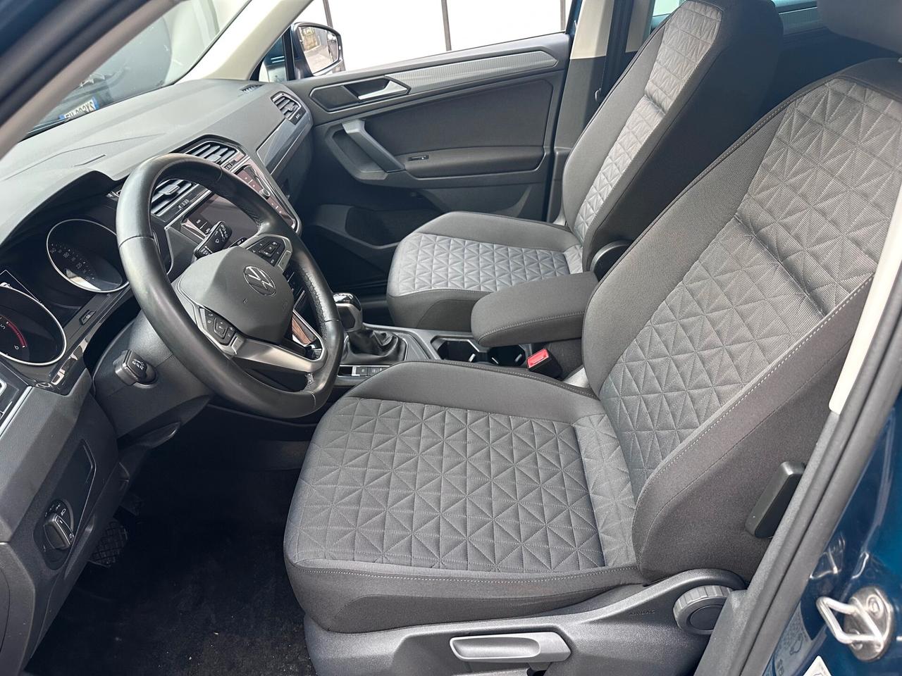Volkswagen Tiguan 2.0 TDI 150 CV SCR DSG Elegance