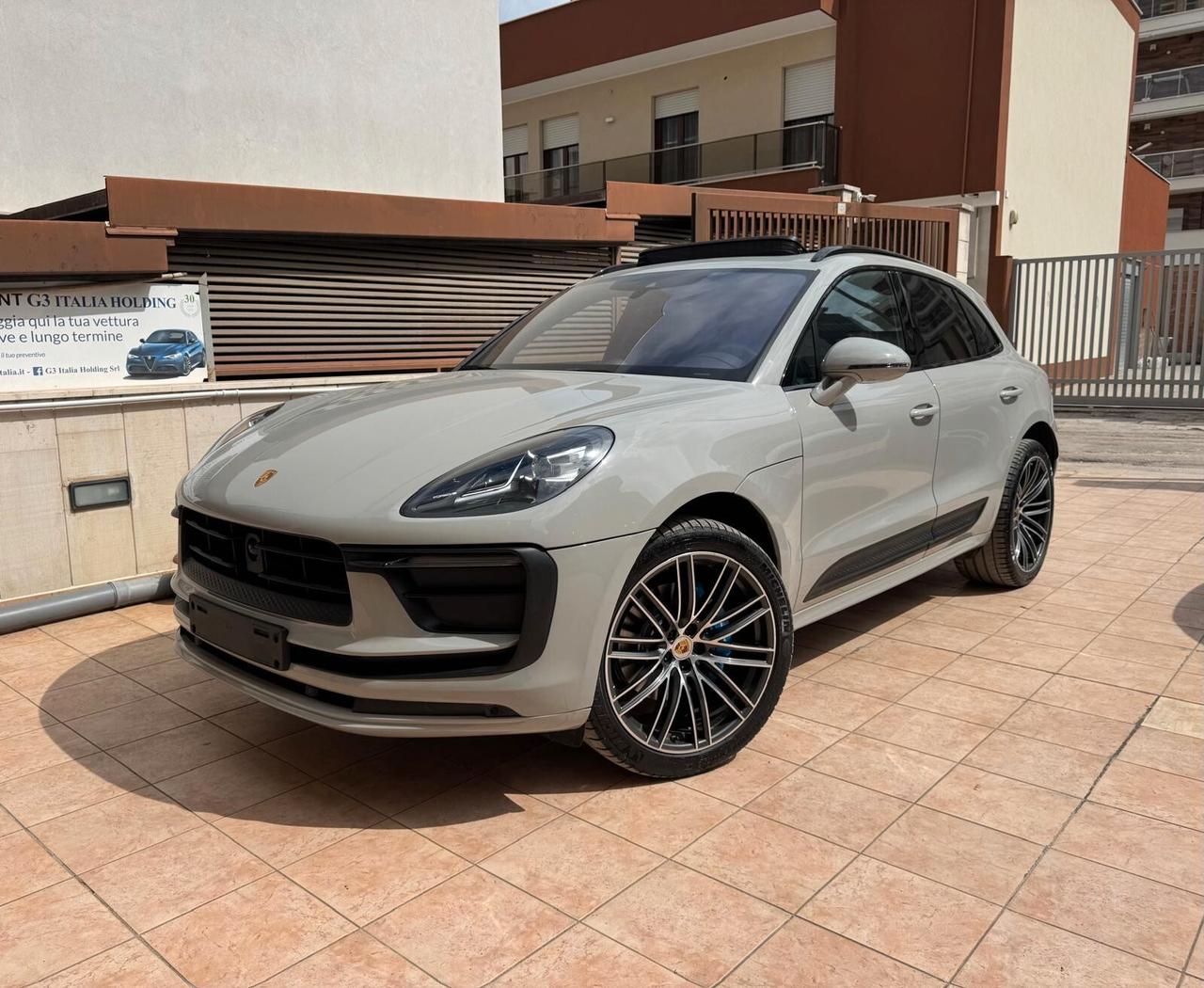 Porsche Macan 2.0 265CV GESSO TETTO