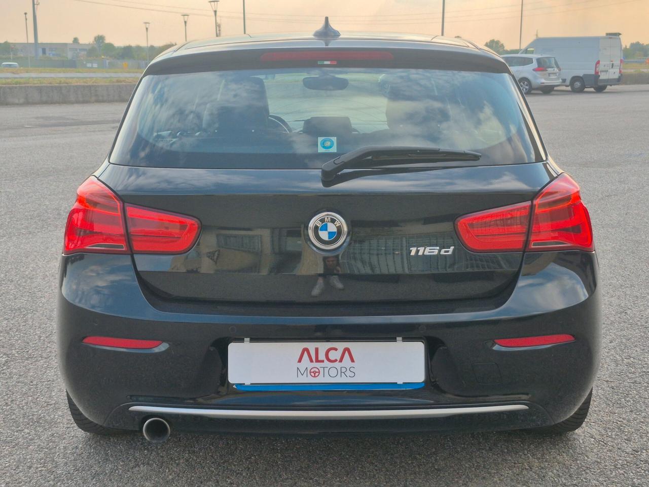 Bmw 116 116d 5p. Efficient Dynamics Urban