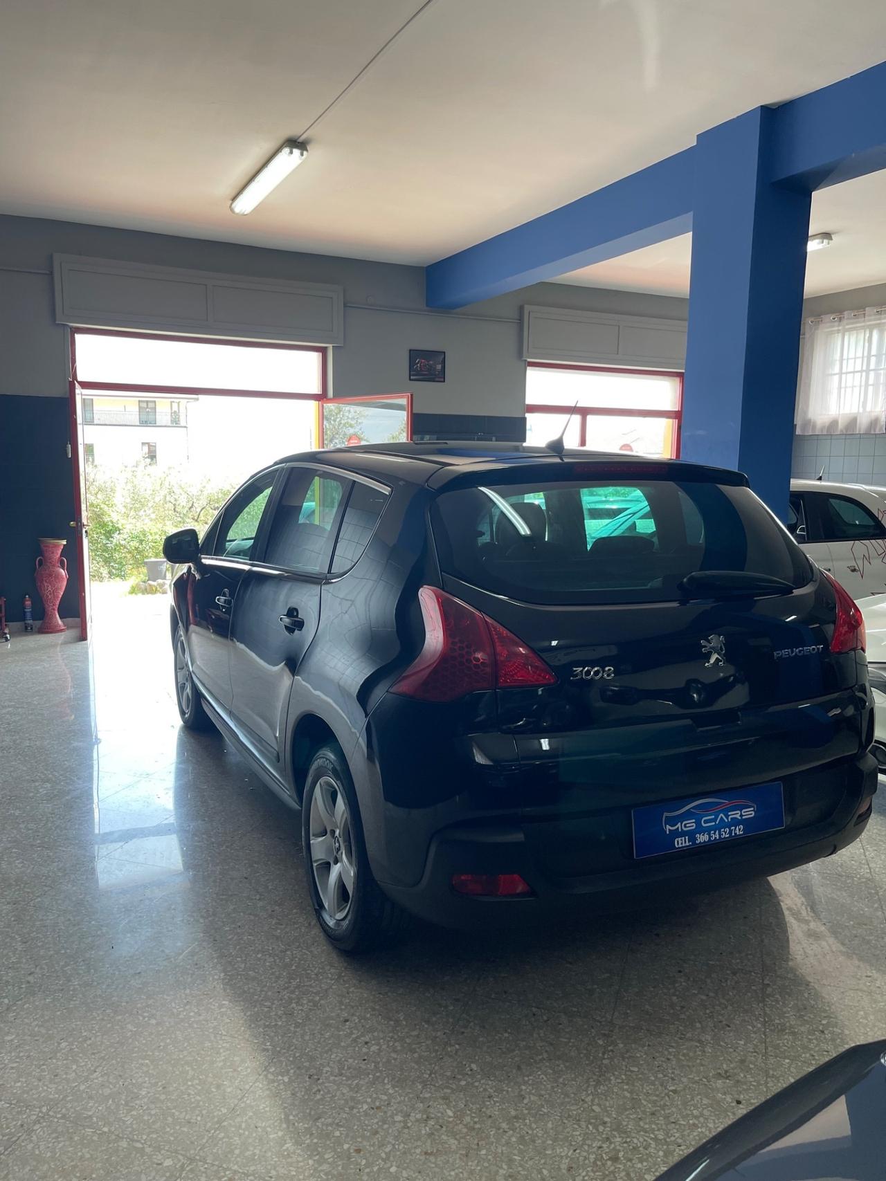 Peugeot 3008 1.6 HDi 115CV Business