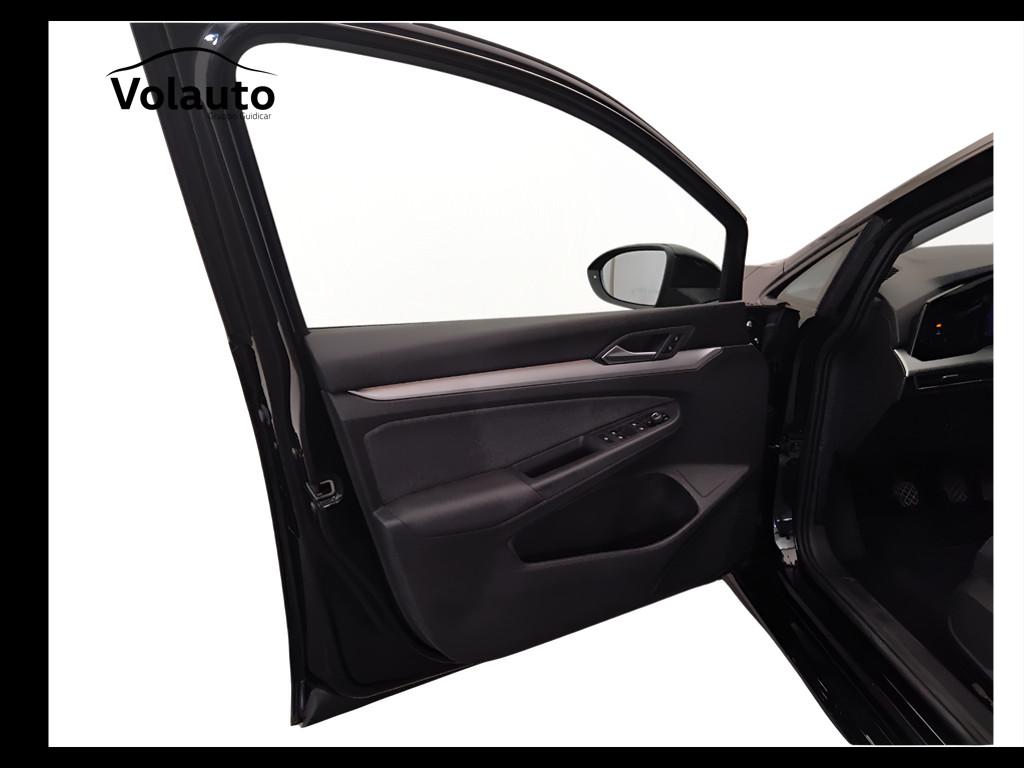 VOLKSWAGEN Golf VIII 2020 - Golf 1.0 tsi evo Life 110cv