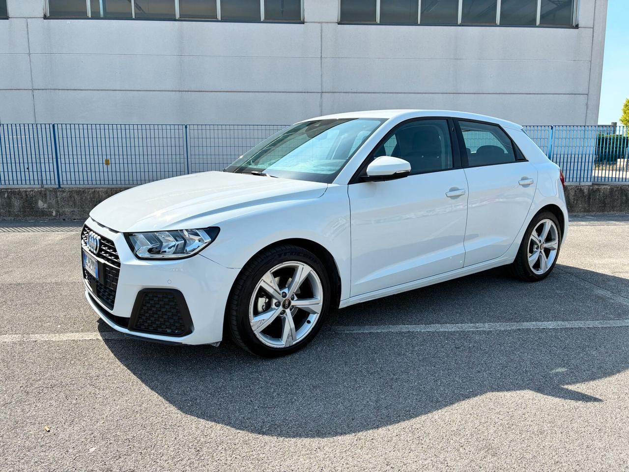 Audi A1 SPB 30 TFSI S tronic Admired *30.000km*