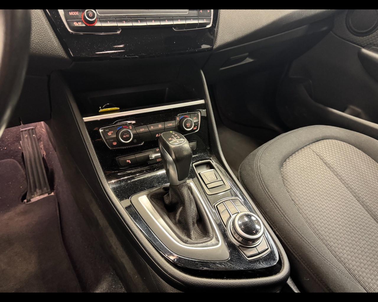 BMW SERIE 2 218 D AUTO ACTIVE TOURER