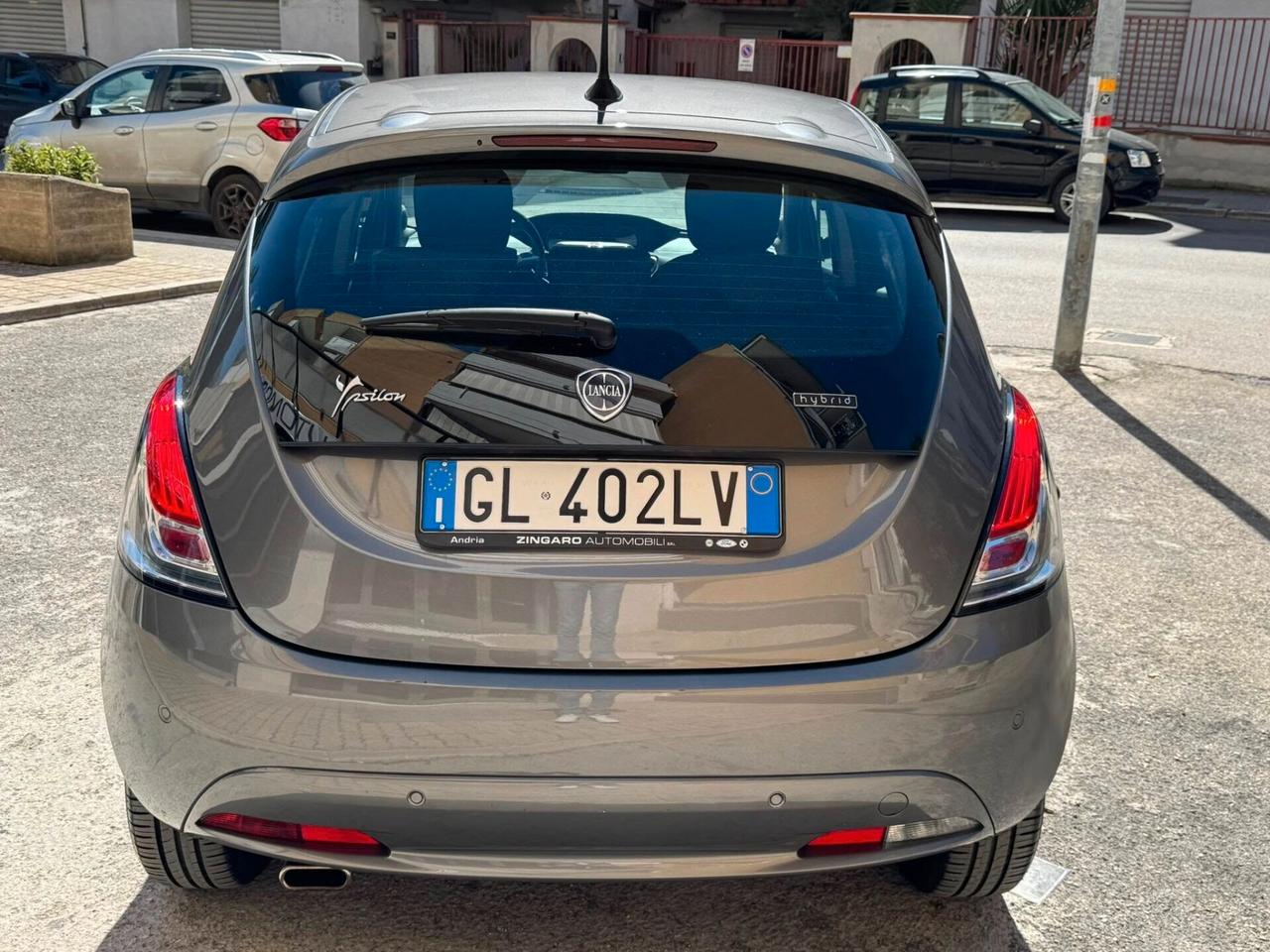 LANCIA YPSILON 1.0 HYBRID S&S GOLD PERFETTA