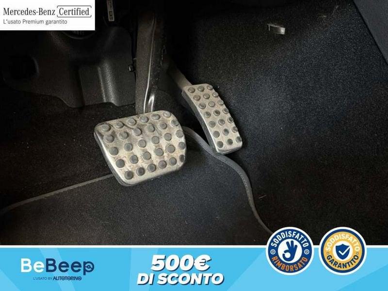 Mercedes-Benz GLA 200 D PREMIUM AUTO