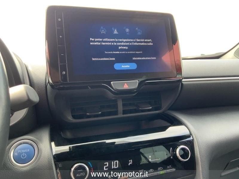 Toyota Yaris Cross 1.5 Hybrid 5p. E-CVT AWD-i Trend