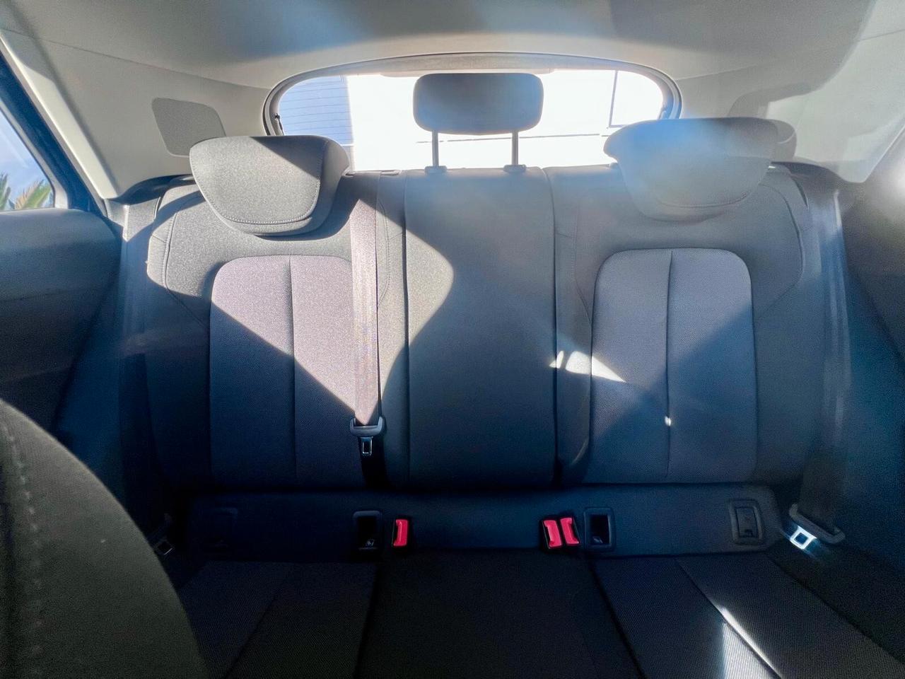 Audi Q2 30 TDI S tronic line Edition