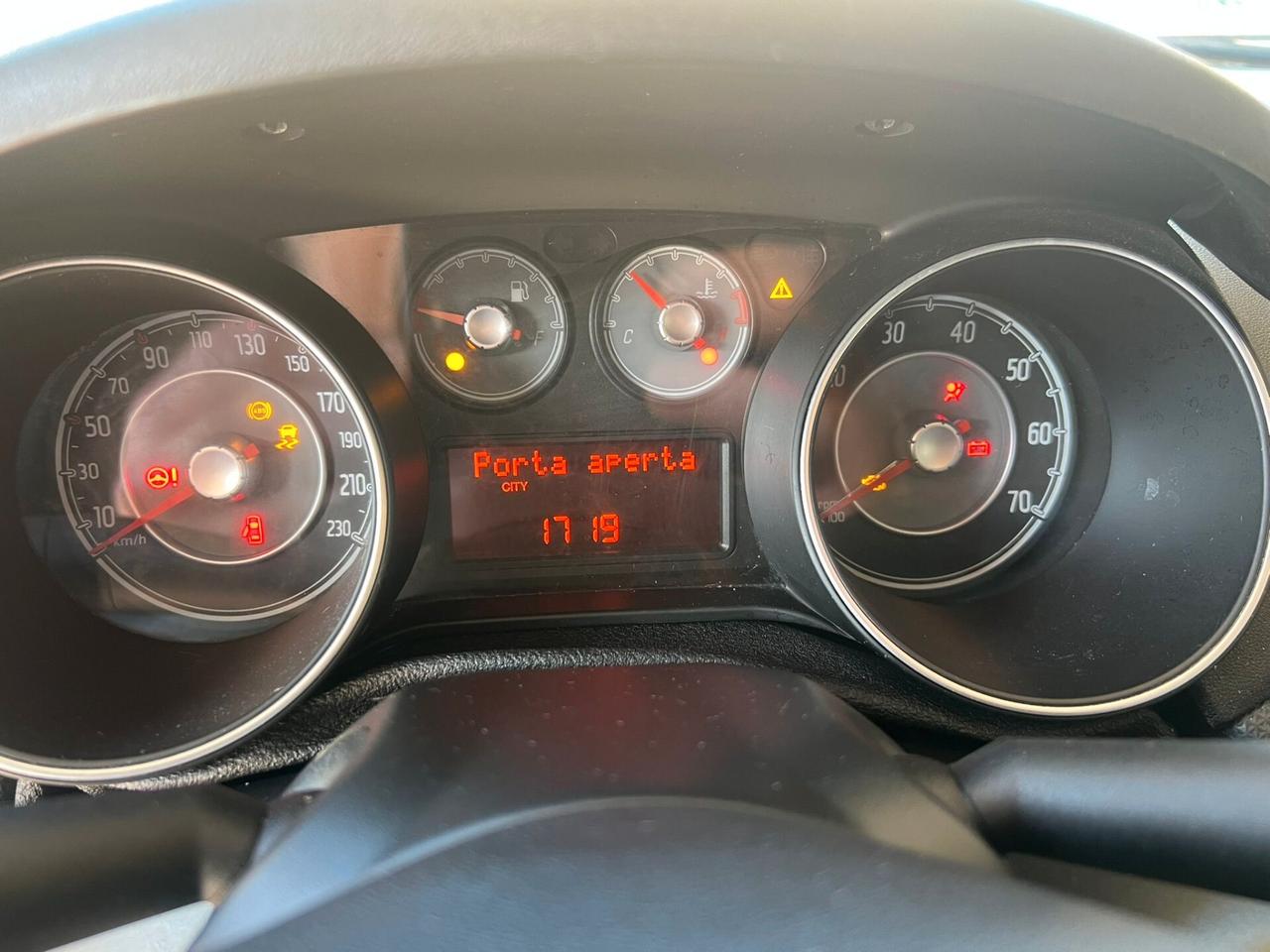 Fiat Punto 1.2 8V 5 porte easy