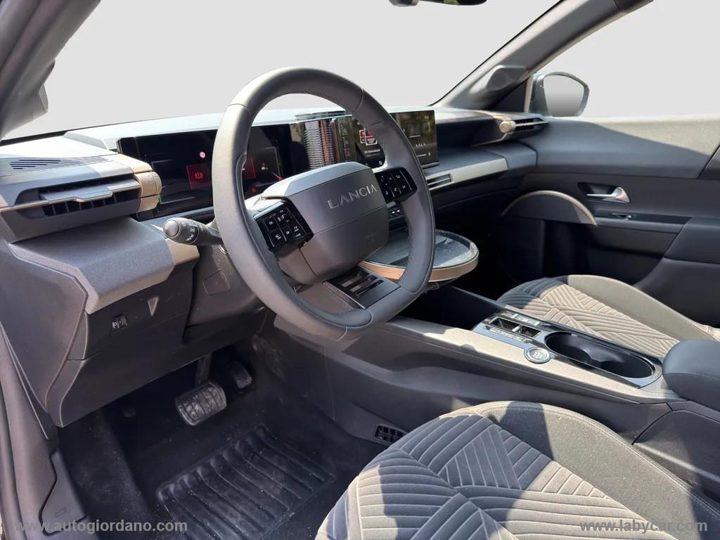 LANCIA Ypsilon Hybrid e-DCT LX