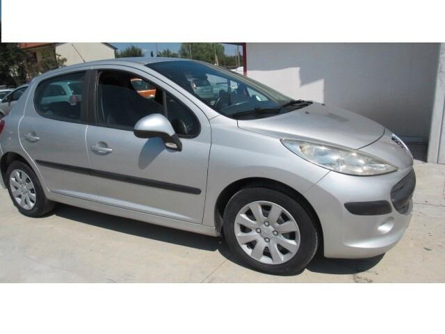 Peugeot 207 1.4 8V 75CV 5p. X Line ECO GPL NEOPATENTATI
