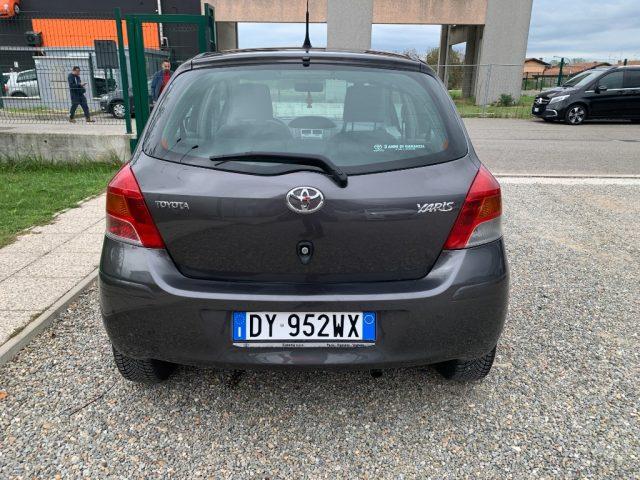 TOYOTA Yaris 1.3 5 porte Sol