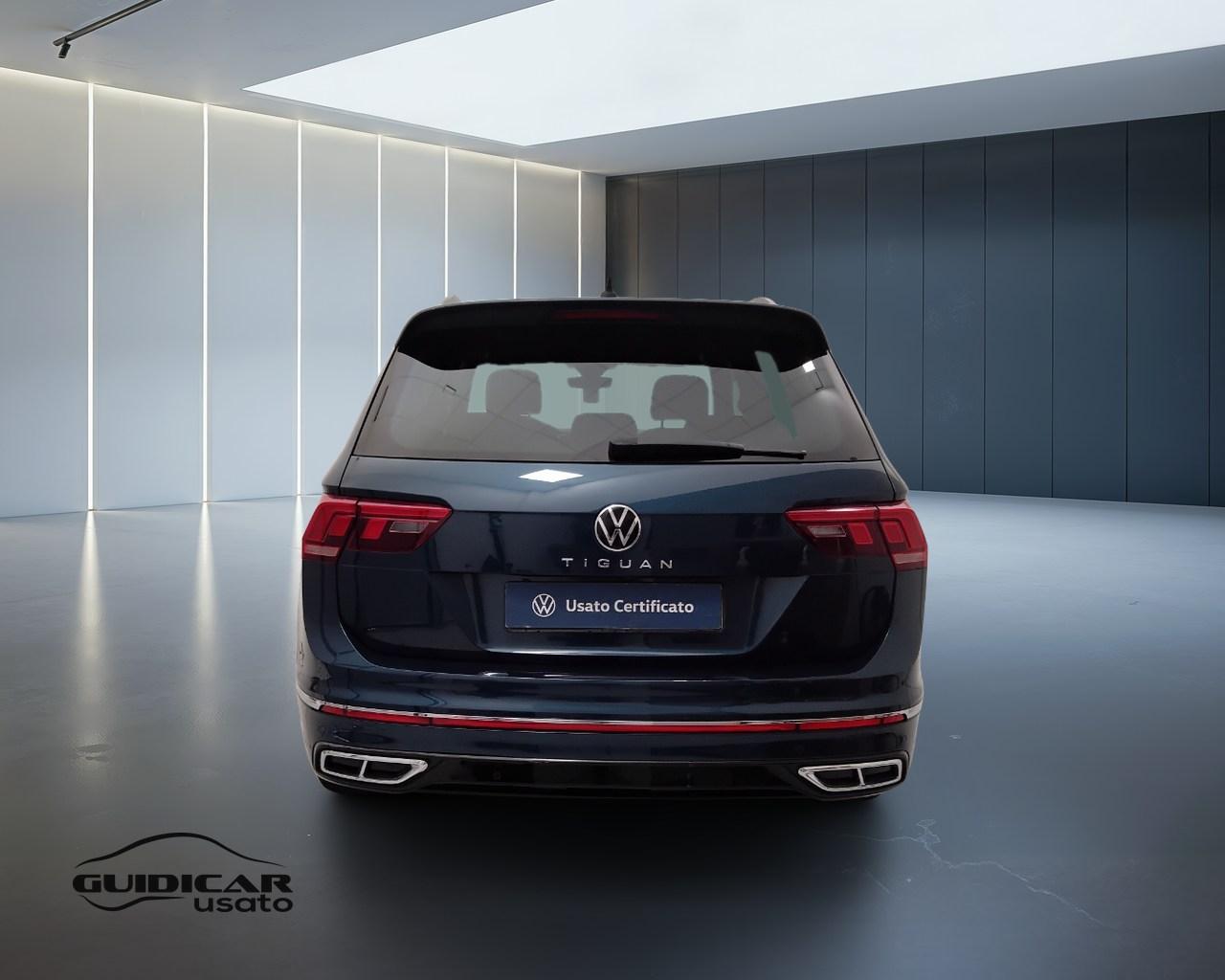 VOLKSWAGEN Tiguan II 2021 - Tiguan 2.0 tdi R-Line 150cv dsg