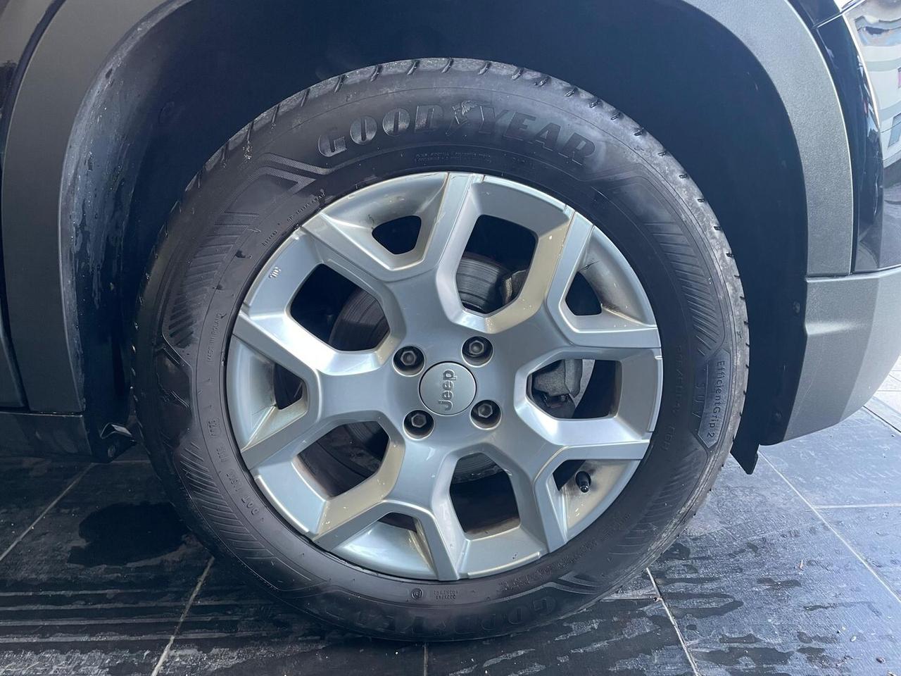 Jeep Avenger Altitude 1.2 Turbo Benzina Manuale Neopatentati