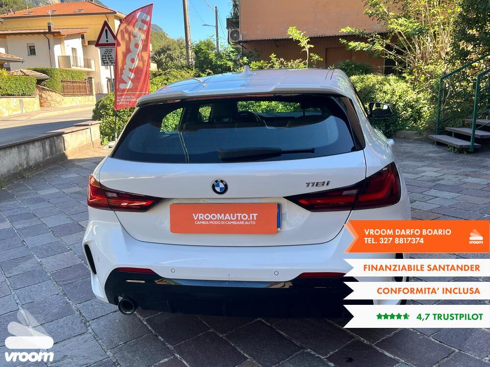 BMW Serie 1 (F40) 118i 5p. Msport Exterior