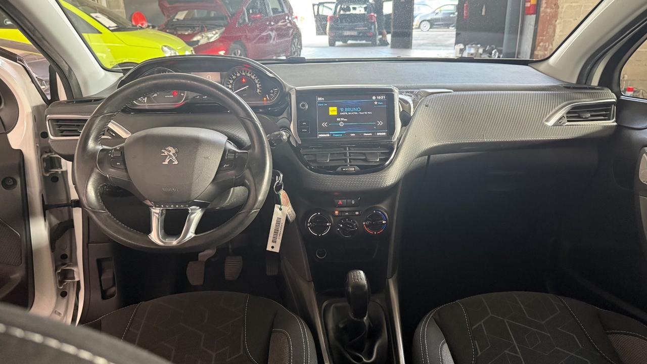 Peugeot 2008 BlueHDi 100 Black Matt