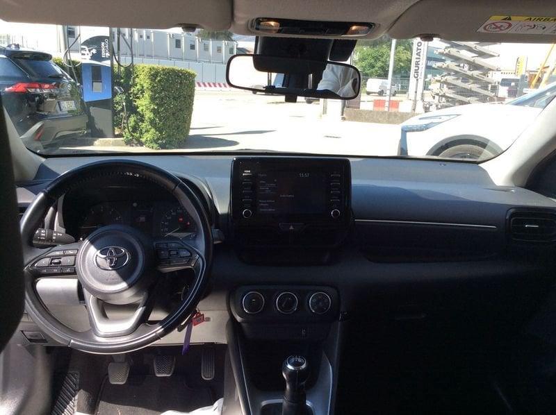 Toyota Yaris 1.0 5 porte Active