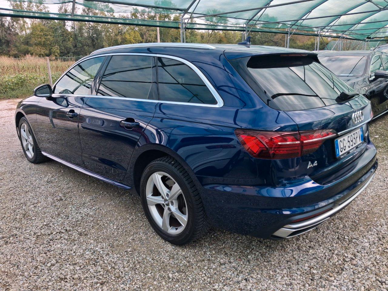 Audi A4 Avant 40 2.0 tdi Business Sport 190cv s-tronic